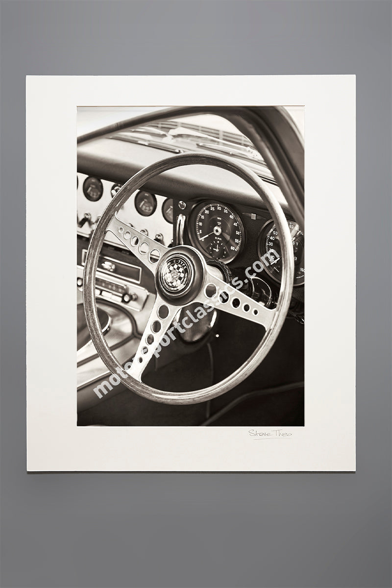 E Type Jaguar Steering Wheel. Code No 308-P